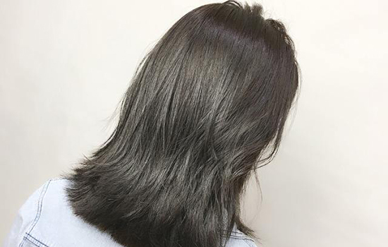 给头发做果酸能维持多久 什么叫果酸烫发或染发
