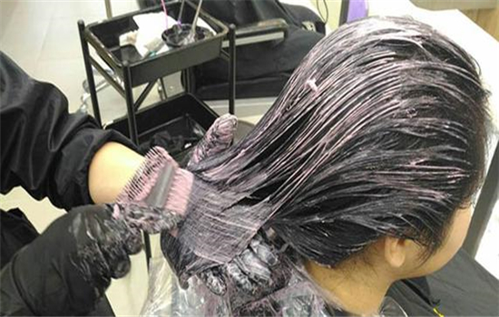 欧莱雅染发剂保质期多长时间 为什么不能经常染头发
