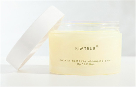 kimtrue品牌是哪个国家的 且初美从清洁开始
