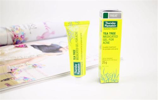 星期四农庄茶树祛痘凝胶有用吗 凝胶源于天然有效抗菌