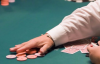 【美天棋牌】德州扑克牌手在现场慢玩的五个理由