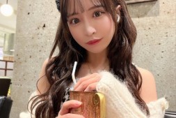 【美天棋牌】小那海绫(小那海あや)复活作品番号及封面,小那海绫个人简介【EV扑克官网】