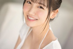 【美天棋牌】三田真铃(三田真鈴)出道作品番号及封面,三田真铃个人简介【EV扑克官网】