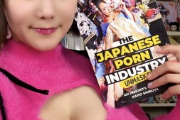 【美天棋牌】申请作品下架遭非议⋯现在她的进度是?【EV扑克官网】