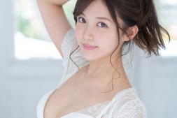 【美天棋牌】等了超过一年⋯之前Faleno Star的最强新人终于又有片子了!【EV扑克官网】