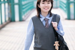 【美天棋牌】电击回归!曾是偶像也是大型专属女优的她被无码卖家捕获了!【EV扑克官网】