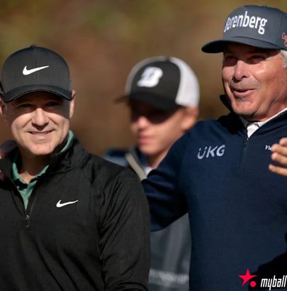 迈博体育 特雷弗在PNC上将对高尔夫的热爱传递给了儿子【EV扑克官网】