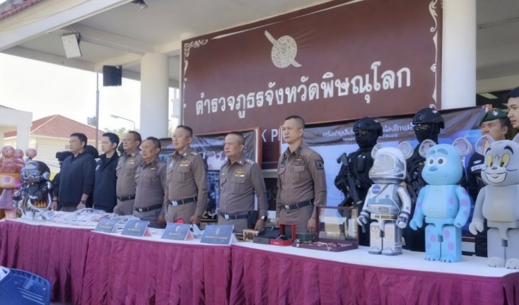 泰国重拳捣毁10亿泰铢跨国赌博网,豪华赃物曝光【EV扑克官网】 泰国重拳捣毁10亿泰铢跨国赌博网,豪华赃物曝光【EV扑克官网】