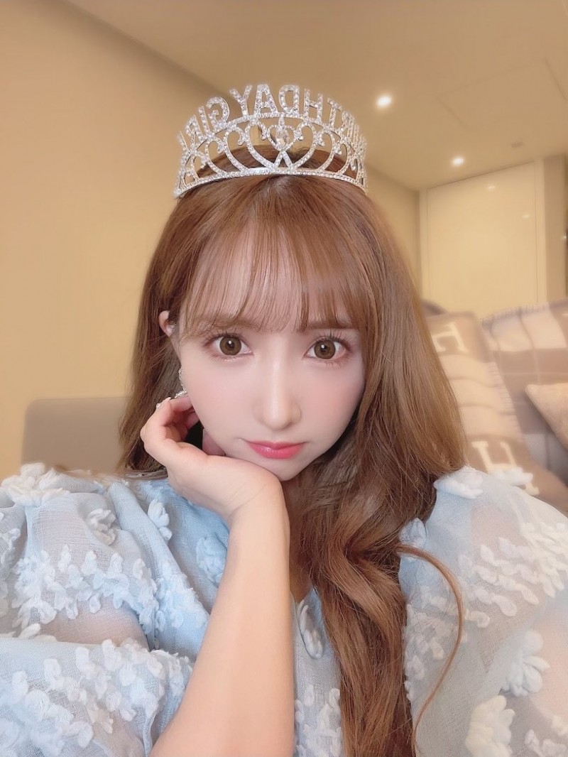 【美天棋牌】F奶「三上悠亚」欢乐庆生日，发送「激辣福利照」粉丝疯狂了！【EV扑克官网】