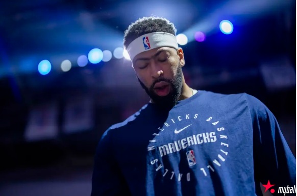 迈博体育 重磅4换9！独行侠交易浓眉去奇才 得到4人+2首轮【EV扑克官网】