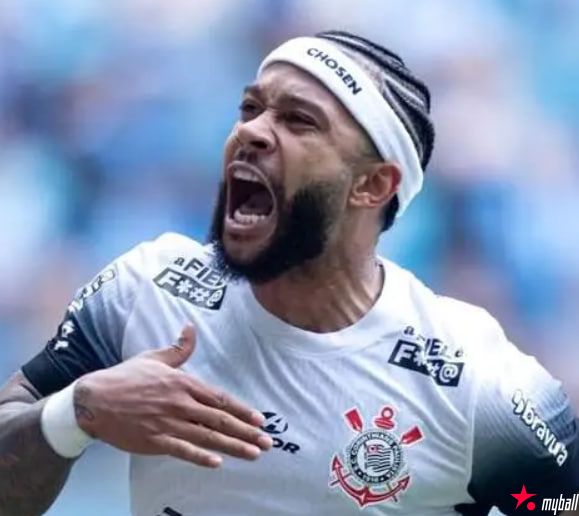 大发体育-巴甲不逊英超！32岁老将比利物浦、曼联锋线荷兰，大发助力你的致富之路！【EV扑克官网】