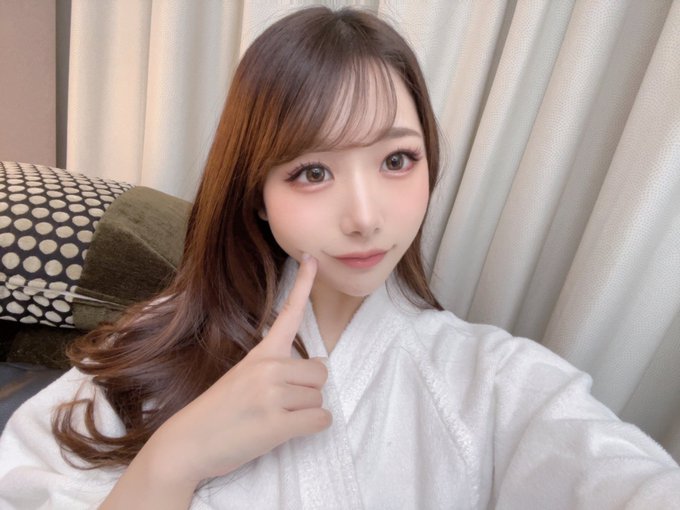 【美天棋牌】尾崎绘里香(尾崎えりか)改名强势回归作品番号及封面，尾崎绘里香个人简介【EV扑克官网】