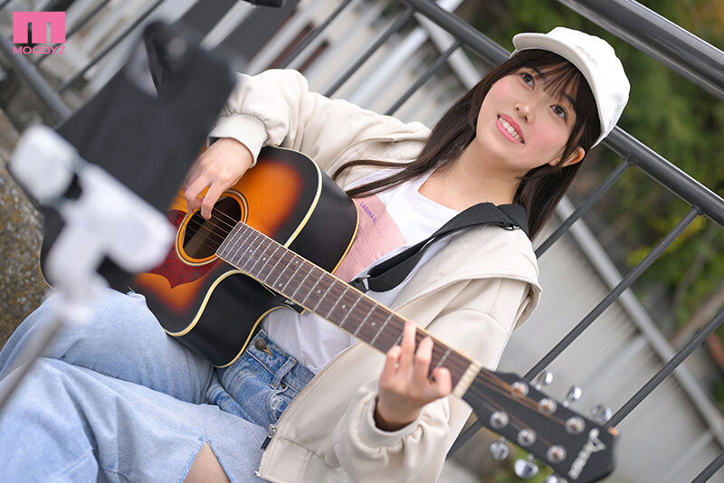 【美天棋牌】(MIFD-724)实在太穷了!街头歌手「白宫萌」牙一咬就拍A片惹! 【美天棋牌】(MIFD-724)实在太穷了!街头歌手「白宫萌」牙一咬就拍A片惹!