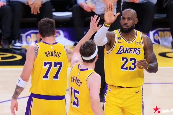 大发体育-詹姆斯复出湖人并未退步 顶级“让学”助力东契奇,大发助力你的致富之路!【EV扑克官网】 大发体育-詹姆斯复出湖人并未退步 顶级“让学”助力东契奇,大发助力你的致富之路!【EV扑克官网】