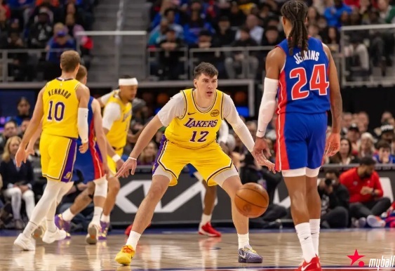 大发体育-湖人9连胜终结不是悲剧 老詹彻底臣服争冠有戏了,大发助力你的致富之路!【EV扑克官网】 大发体育-湖人9连胜终结不是悲剧 老詹彻底臣服争冠有戏了,大发助力你的致富之路!【EV扑克官网】