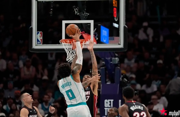 迈博体育 附加赛|黄蜂加时127-126险胜热火,鲍尔30+10+5送上篮绝杀【EV扑克官网】 迈博体育 附加赛|黄蜂加时127-126险胜热火,鲍尔30+10+5送上篮绝杀【EV扑克官网】