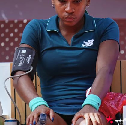 比赛中途呕吐不止，科科·高芙仍顽强晋级马德里公开赛，大发体育助力你的致富之路！【EV扑克官网】