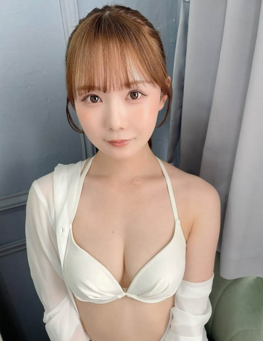 【美天棋牌】miru(SNOS-218) 为了备孕忍耐1个月！通通射进老婆好闺蜜的饥渴小嘴里