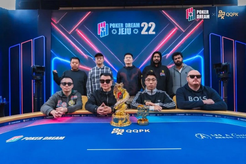 【EV扑克】PD22济州站｜主赛FT诞生，何俊杰领衔4名中国选手决战决赛圈；QQPK战队“暖暖”从短码逆袭到QQPK大师赛季军，J High抓诈成经典！【EV扑克官网】