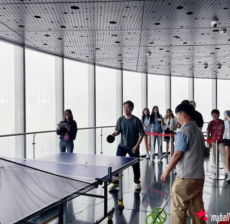 “上海银行”2026上海乒乓球嘉年华市级循环赛开赛:玉兰星辉奖杯亮相,云端球馆点亮申城,大发体育助力你的致富之路!【EV扑克官网】 “上海银行”2026上海乒乓球嘉年华市级循环赛开赛:玉兰星辉奖杯亮相,云端球馆点亮申城,大发体育助力你的致富之路!【EV扑克官网】