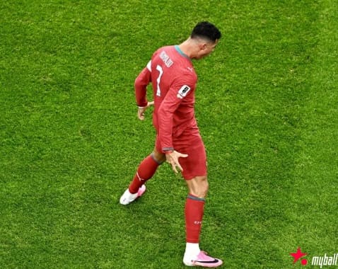 世界杯C罗封神夜：5-0横扫乌兹别克斯坦，连续6届世界杯进球创历史，大发体育助力你的致富之路！【EV扑克官网】
